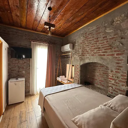 Hotel Moj Dom *